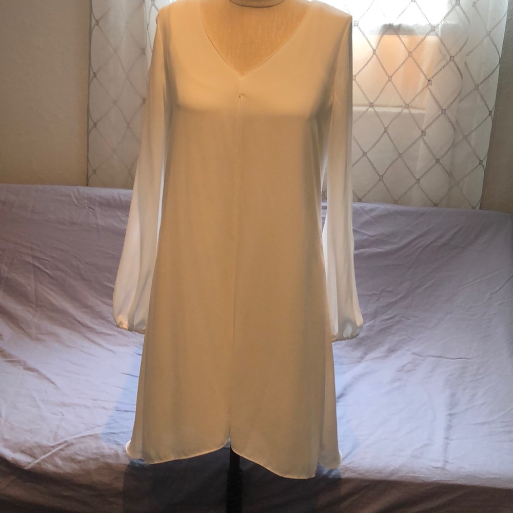 New WHBM White VNK Boho Split Dress